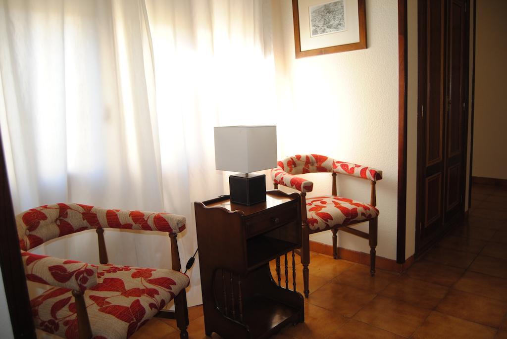 Hostal El Mirador La Lastrilla Εξωτερικό φωτογραφία