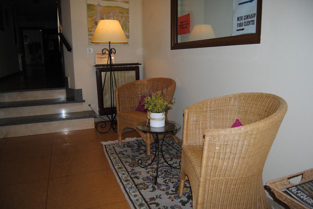 Hostal El Mirador La Lastrilla Εξωτερικό φωτογραφία